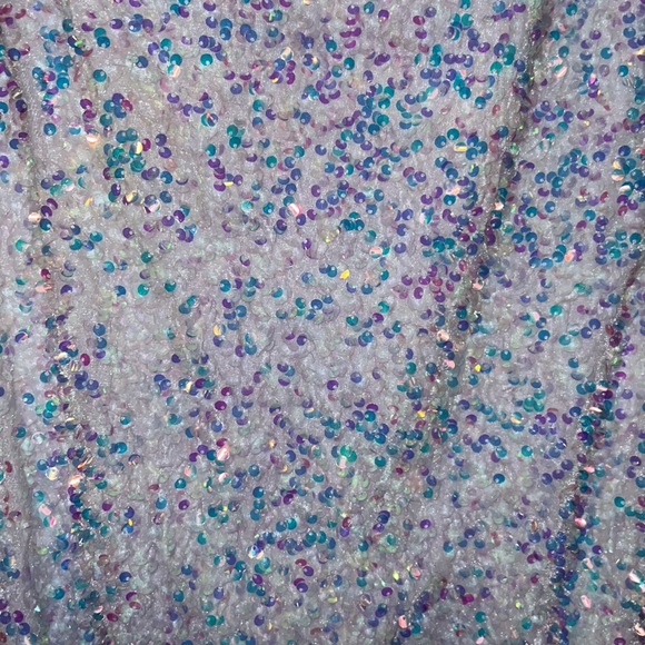 White iridescent formal dress - Picture 3 of 5